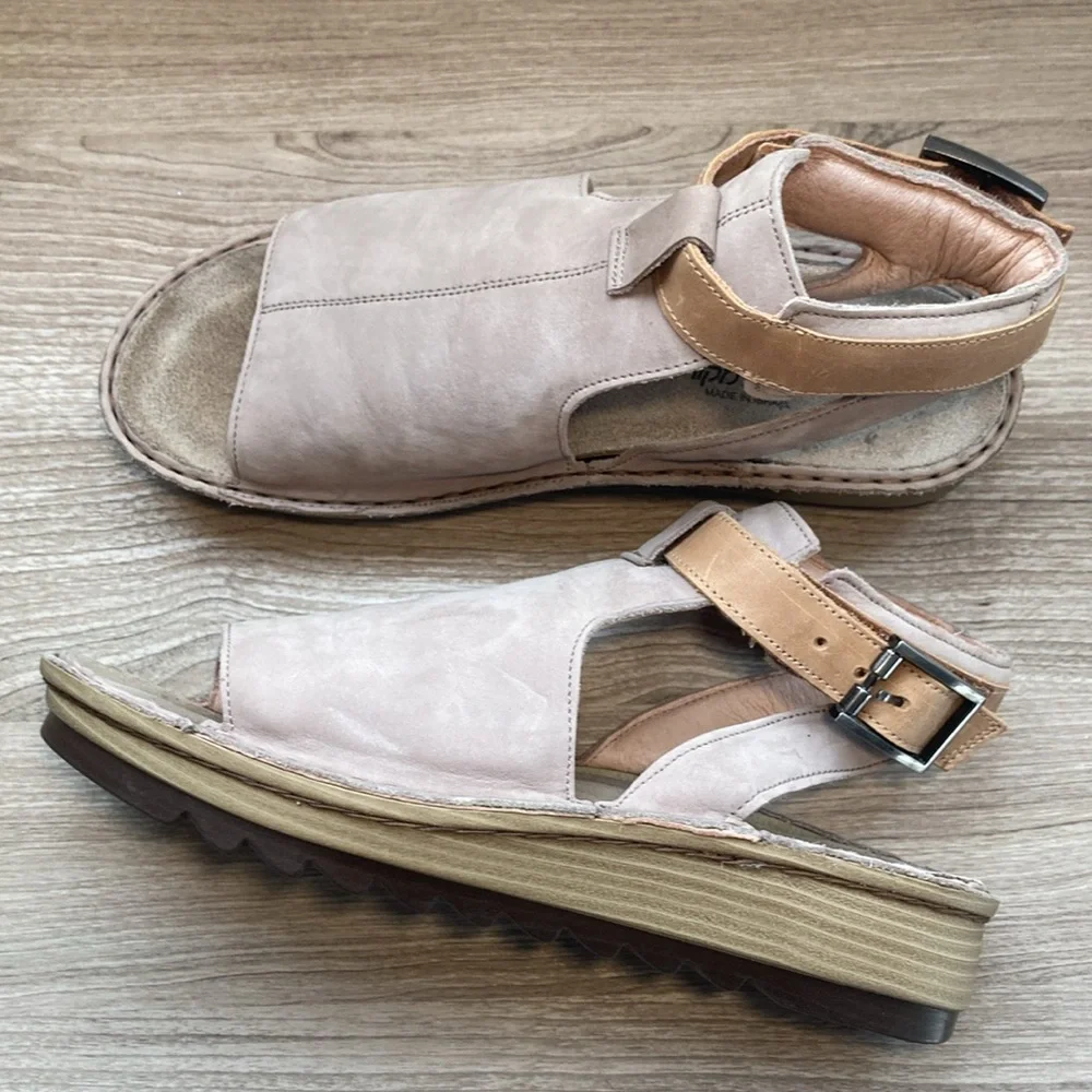 Naot verbena cutout leather sandal tan caramel 38/7,5